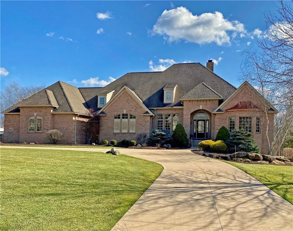 Custom Home Build - Akron, OH