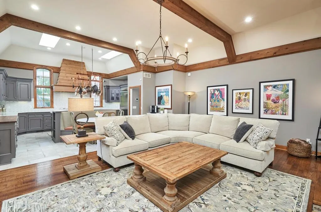 Custom Home Build - Photo 9